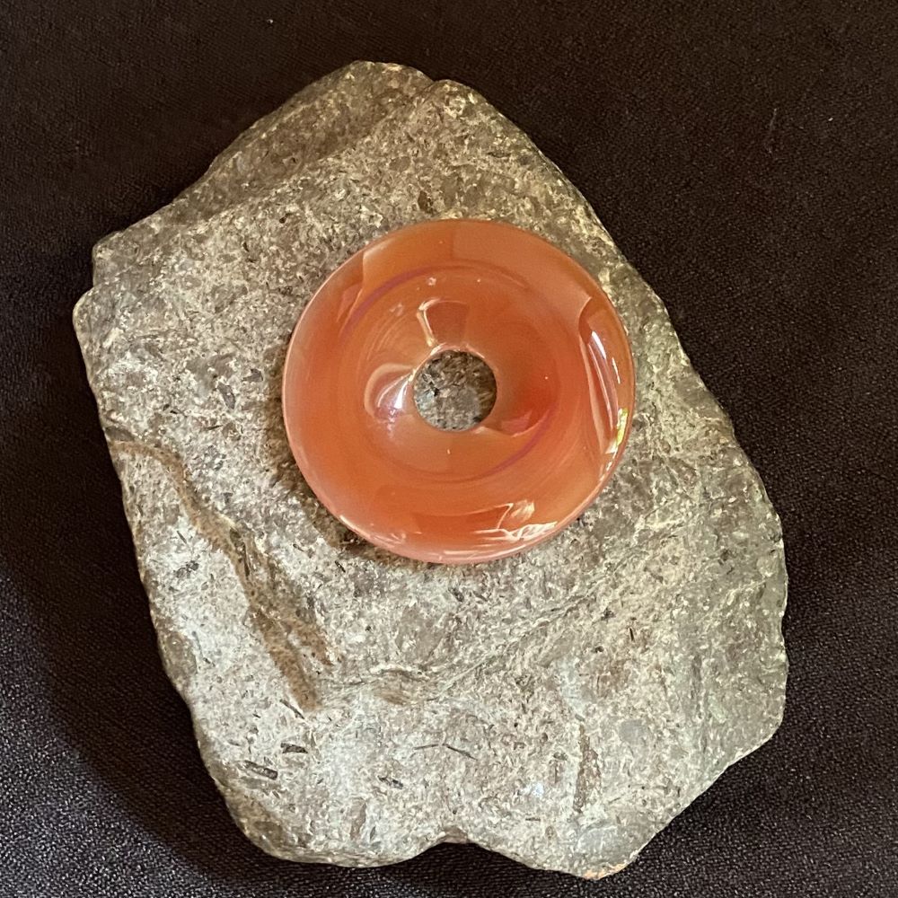 karneol-donut-4cm-2 Karneol Donut Anhänger