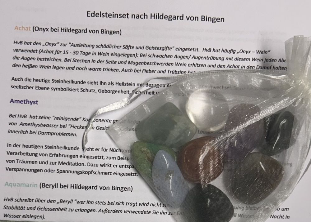 Edelstein Set nach Hildegard von Bingen mit neun Heilsteinen