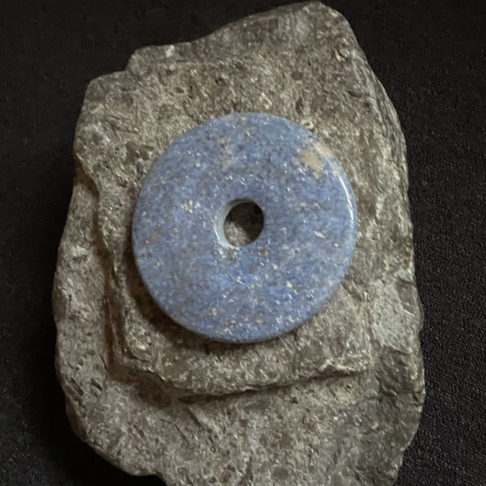 dumortierit-donut-4cm-2 Dumortierit Donut Anhänger