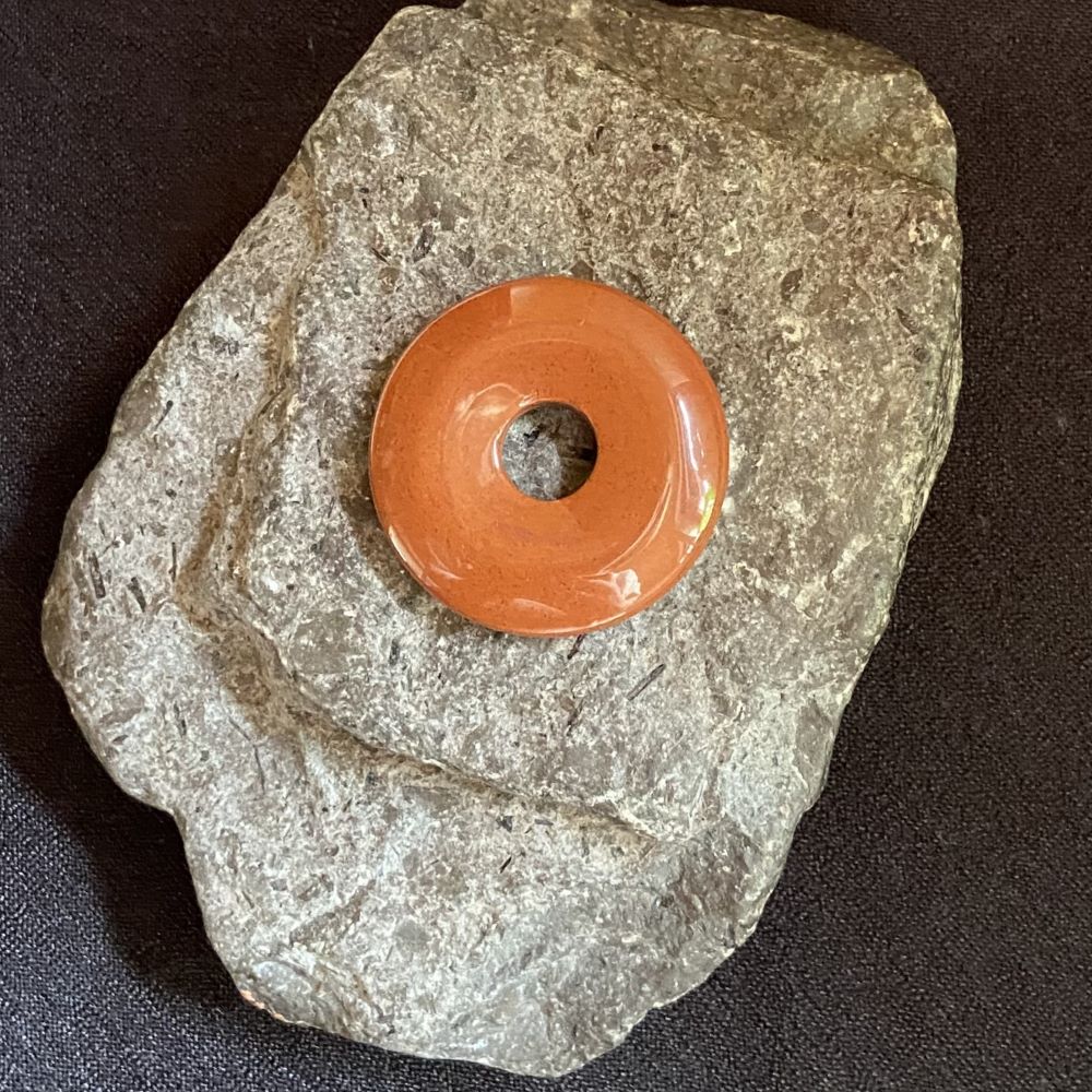 roter-jaspis-donut-anhaenger-2 Roter Jaspis Donut Anhänger